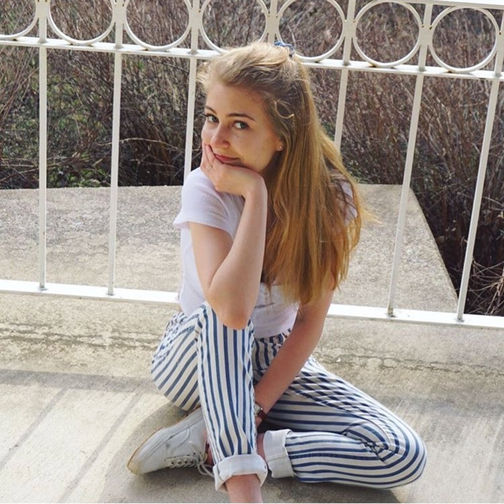 Blue and white striped jeans - Picture 7 of 8